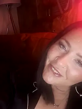 Kandi-kiss online show from March 31, 2026, 9:50 pm