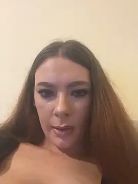 Snapshot of SexyLily22x chatting on February 25, 2026, 4:45 am SexyLily22x online show from February 25, 2026, 4:45 am