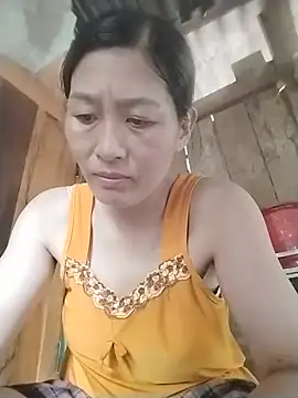 Snapshot of lris-Beauty77 chatting on July 17, 2026, 3:48 am lris-Beauty77 online show from July 17, 2026, 3:48 am