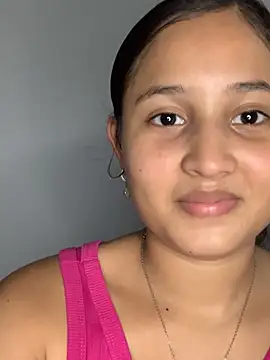 Snapshot of laly_spank chatting on February 27, 2026, 9:58 pm laly spank online show from February 27, 2026, 9:58 pm