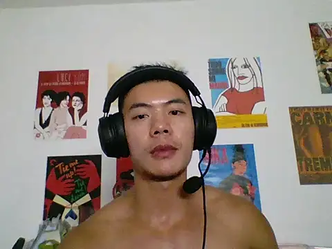 AdamHarper112 online show from July 27, 2026, 12:01 pm