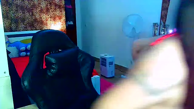 Lilbadmiaxo online show from March 20, 2026, 5:03 pm