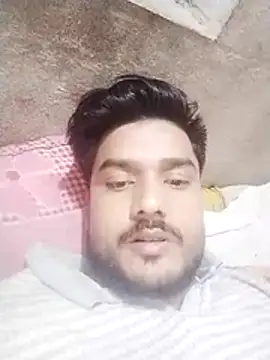 boyhot82 online show from April 27, 2026, 9:02 pm