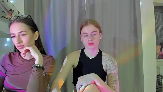 Stacey Brow online show from April 16, 2026, 2:01 am