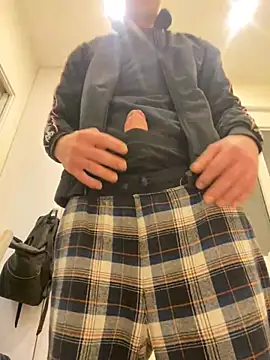 LorebigSex online show from February 24, 2026, 2:29 pm