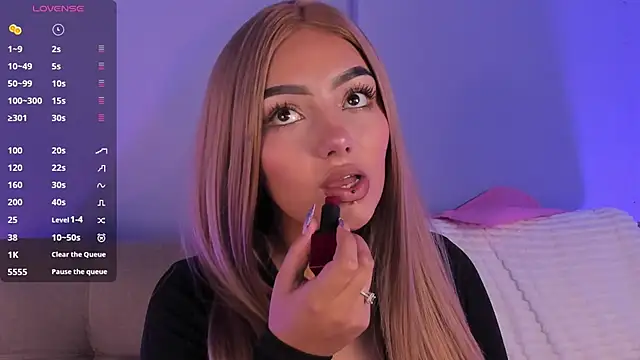 NinaAngel6 online show from March 3, 2026, 1:51 pm