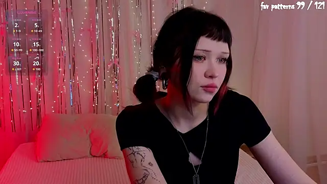 myawka1 online show from April 4, 2026, 12:39 am