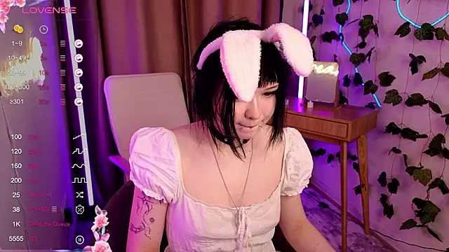 myawka1 online show from March 2, 2026, 10:17 pm