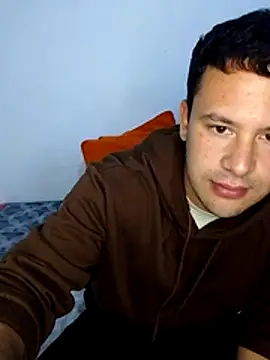 Ferrandiz23 online show from February 28, 2026, 2:22 am