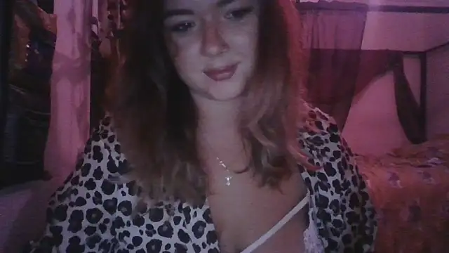 Snapshot of Miss_seraphine chatting on February 28, 2026, 11:37 pm Miss seraphine online show from February 28, 2026, 11:37 pm