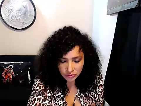 Snapshot of Nerea_Boolsara8 chatting on May 15, 2026, 11:03 pm Nerea Boolsara8 online show from May 15, 2026, 11:03 pm