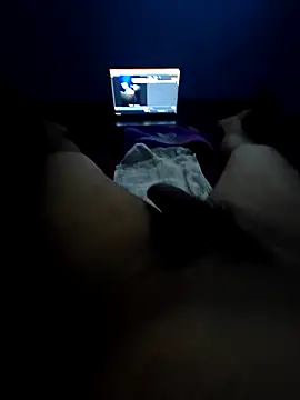 Call me daddiiee online show from April 13, 2026, 8:35 pm