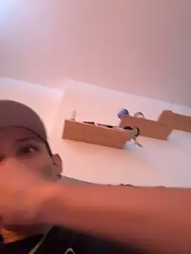 HarryGaze online show from March 6, 2026, 1:50 pm