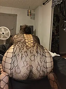 Snapshot of Pnut420 chatting on July 14, 2026, 4:35 pm Pnut420 online show from July 14, 2026, 4:35 pm