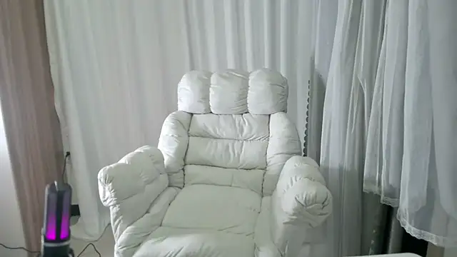 lilabeauty online show from April 7, 2026, 1:35 pm