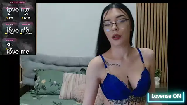 Ella Chloe21 online show from March 28, 2026, 10:33 pm