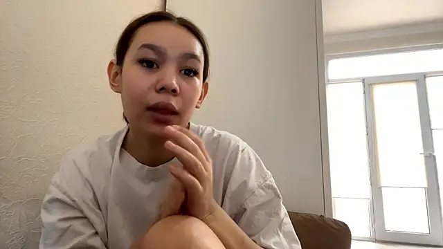 Snapshot of Katerinazz chatting on March 2, 2026, 5:30 am Katerinazz online show from March 2, 2026, 5:30 am