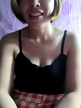 Snapshot of juicy-milu chatting on March 23, 2026, 9:09 am juicy-milu online show from March 23, 2026, 9:09 am