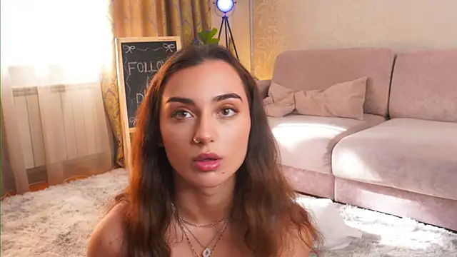 EnriquetaLemma online show from March 15, 2026, 8:32 am