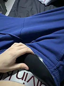 Vireontr1 online show from February 26, 2026, 7:25 pm