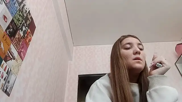 Snapshot of JanineThielman chatting on April 25, 2026, 4:26 am JanineThielman online show from April 25, 2026, 4:26 am