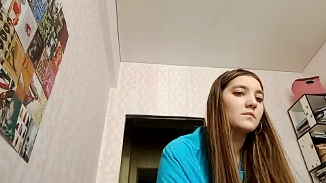 Snapshot of JanineThielman chatting on April 26, 2026, 8:33 am JanineThielman online show from April 26, 2026, 8:33 am