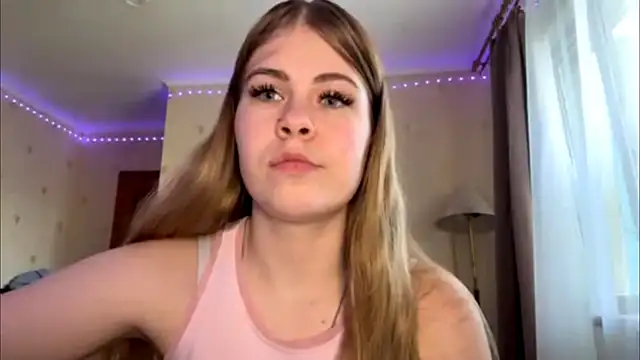 Snapshot of Amy_Maev chatting on June 1, 2026, 12:05 pm Amy Maev online show from June 1, 2026, 12:05 pm