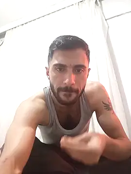 Snapshot of Serkan_2 chatting on March 3, 2026, 1:56 am Serkan 2 online show from March 3, 2026, 1:56 am