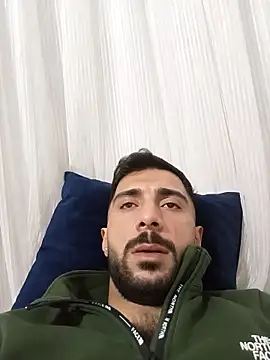 Snapshot of Serkan_2 chatting on February 25, 2026, 4:40 pm Serkan 2 online show from February 25, 2026, 4:40 pm