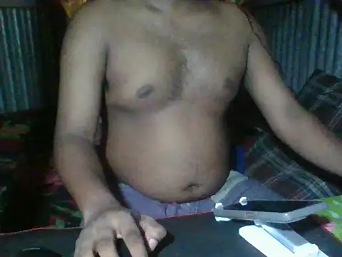 Snapshot of BestDick2910 chatting on April 16, 2026, 9:43 am BestDick2910 online show from April 16, 2026, 9:43 am