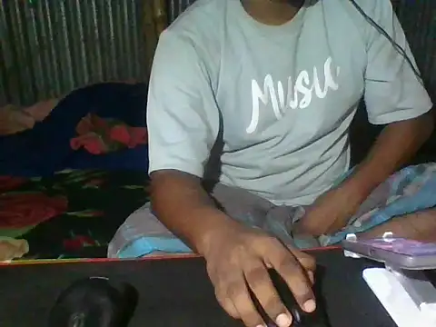 Snapshot of BestDick2910 chatting on March 24, 2026, 5:51 am BestDick2910 online show from March 24, 2026, 5:51 am