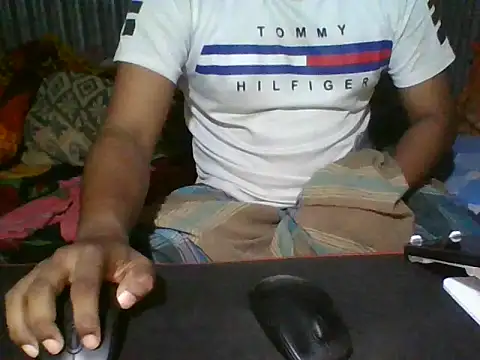 Snapshot of BestDick2910 chatting on March 5, 2026, 4:53 am BestDick2910 online show from March 5, 2026, 4:53 am