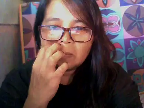 Flowerblossom123 online show from March 31, 2026, 8:05 am