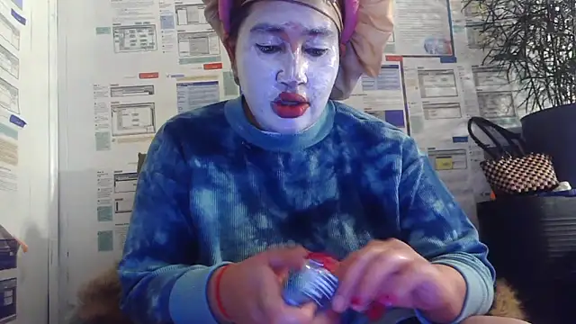 BunnyYT online show from February 28, 2026, 2:44 am