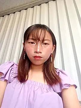 Xuka-xx online show from April 11, 2026, 1:57 am