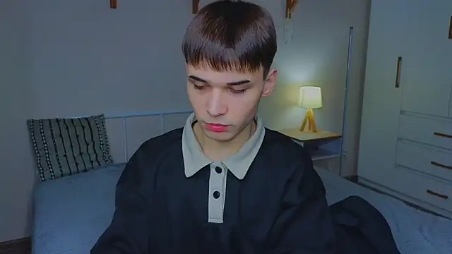 nixyasebe online show from March 2, 2026, 3:07 am