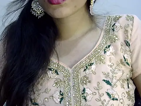 Neha Sharma2 online show from April 12, 2026, 12:08 pm