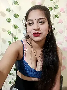 lovely-girl99 online show from February 27, 2026, 5:29 am