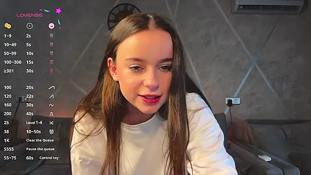 Snapshot of Lizy_Lu chatting on March 3, 2026, 12:34 pm Lizy Lu online show from March 3, 2026, 12:34 pm