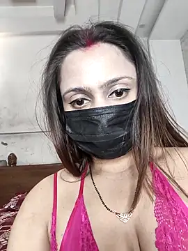 ChocoLustGirl online show from April 9, 2026, 6:36 pm