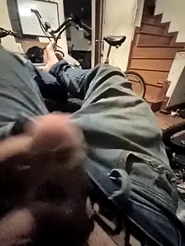 boyp3netrat0r online show from April 23, 2026, 12:50 am