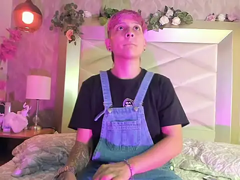 DannyRouds online show from April 12, 2026, 2:04 am