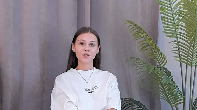 EarthaLevra online show from February 24, 2026, 12:06 pm