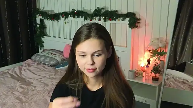 EarthaLevra online show from February 28, 2026, 7:13 pm