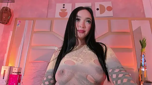 Samantha-Pardo online show from March 11, 2026, 3:17 pm