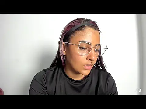 TatyGomez  online show from March 2, 2026, 5:08 am