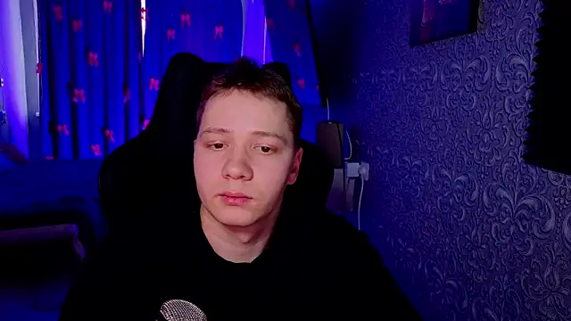 Snapshot of Karl_Night_ chatting on February 24, 2026, 6:58 am Karl Night online show from February 24, 2026, 6:58 am