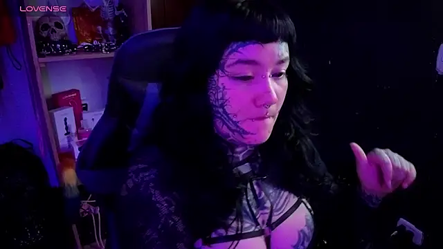 Snapshot of aradia_66 chatting on March 27, 2026, 3:04 am aradia 66 online show from March 27, 2026, 3:04 am