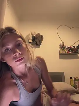 Snapshot of maisco19 chatting on February 27, 2026, 10:31 pm maisco19 online show from February 27, 2026, 10:31 pm