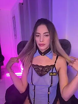 Snapshot of miley_saens chatting on February 26, 2026, 7:30 am miley saens online show from February 26, 2026, 7:30 am